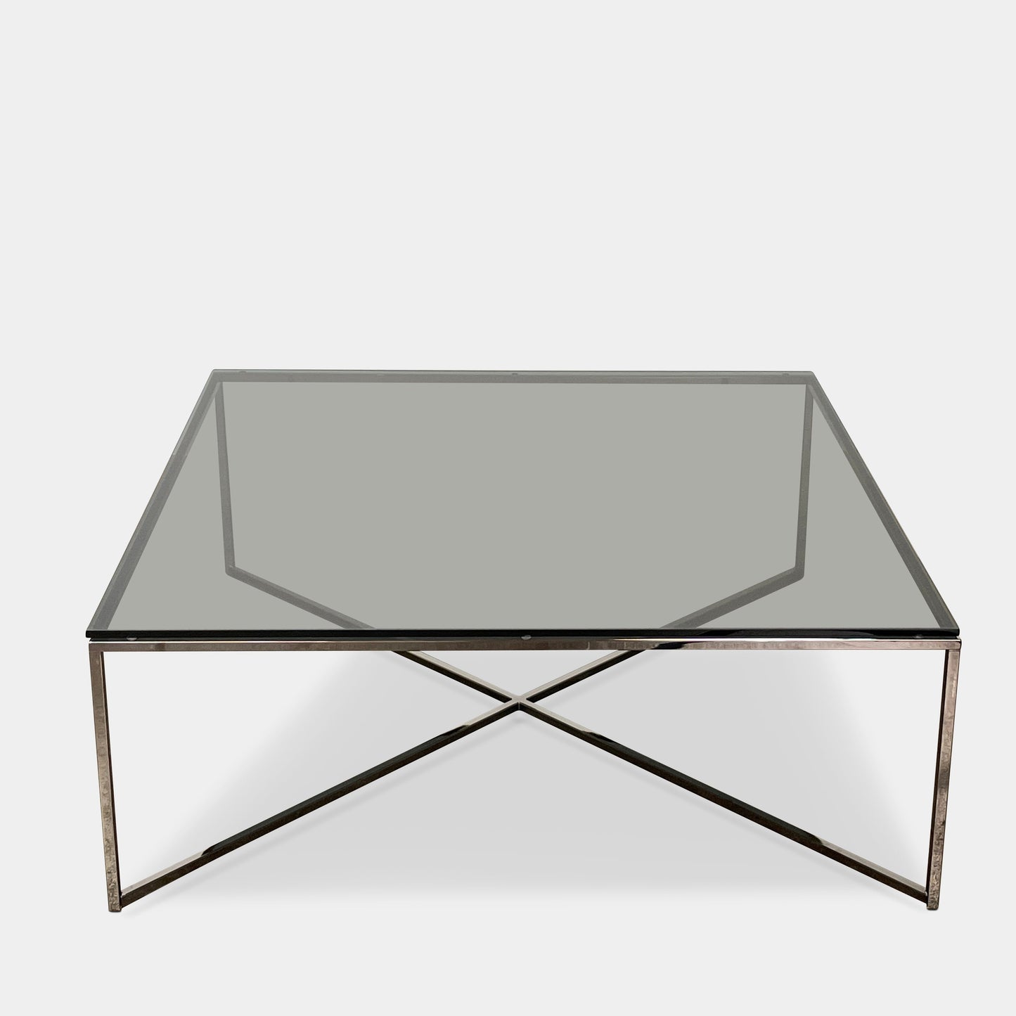 Table basse en verre fumé