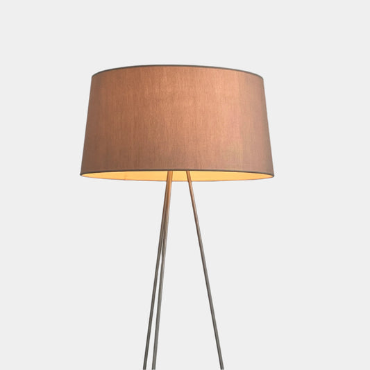 Lampadaire trépied DWR