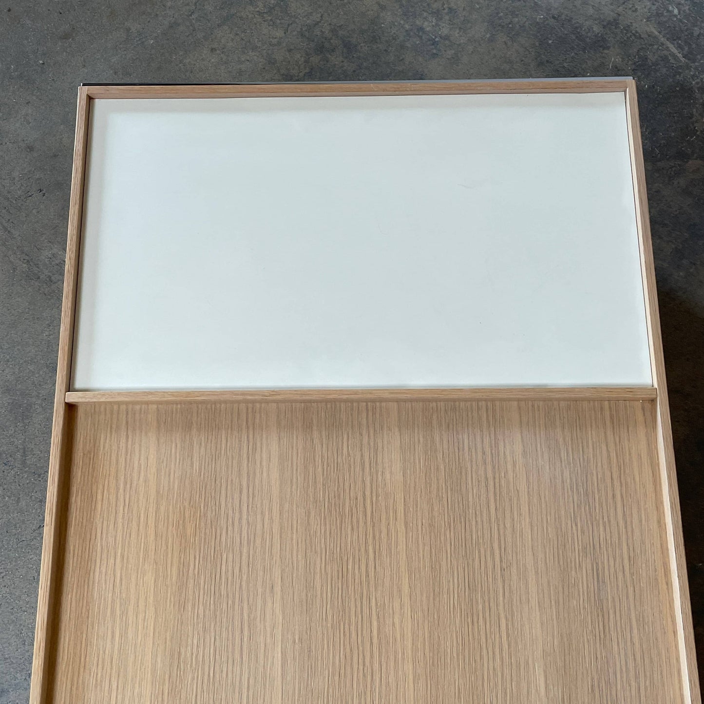 Table basse Surface