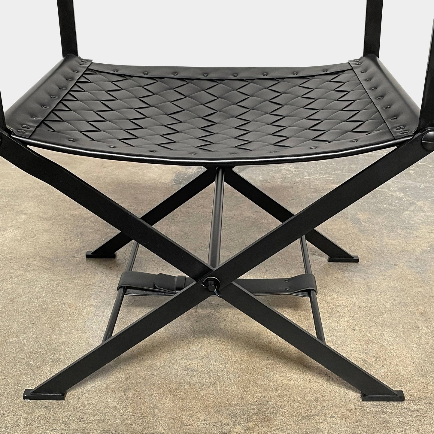 Fauteuil de réalisateur en cuir Nero de Bottega Veneta