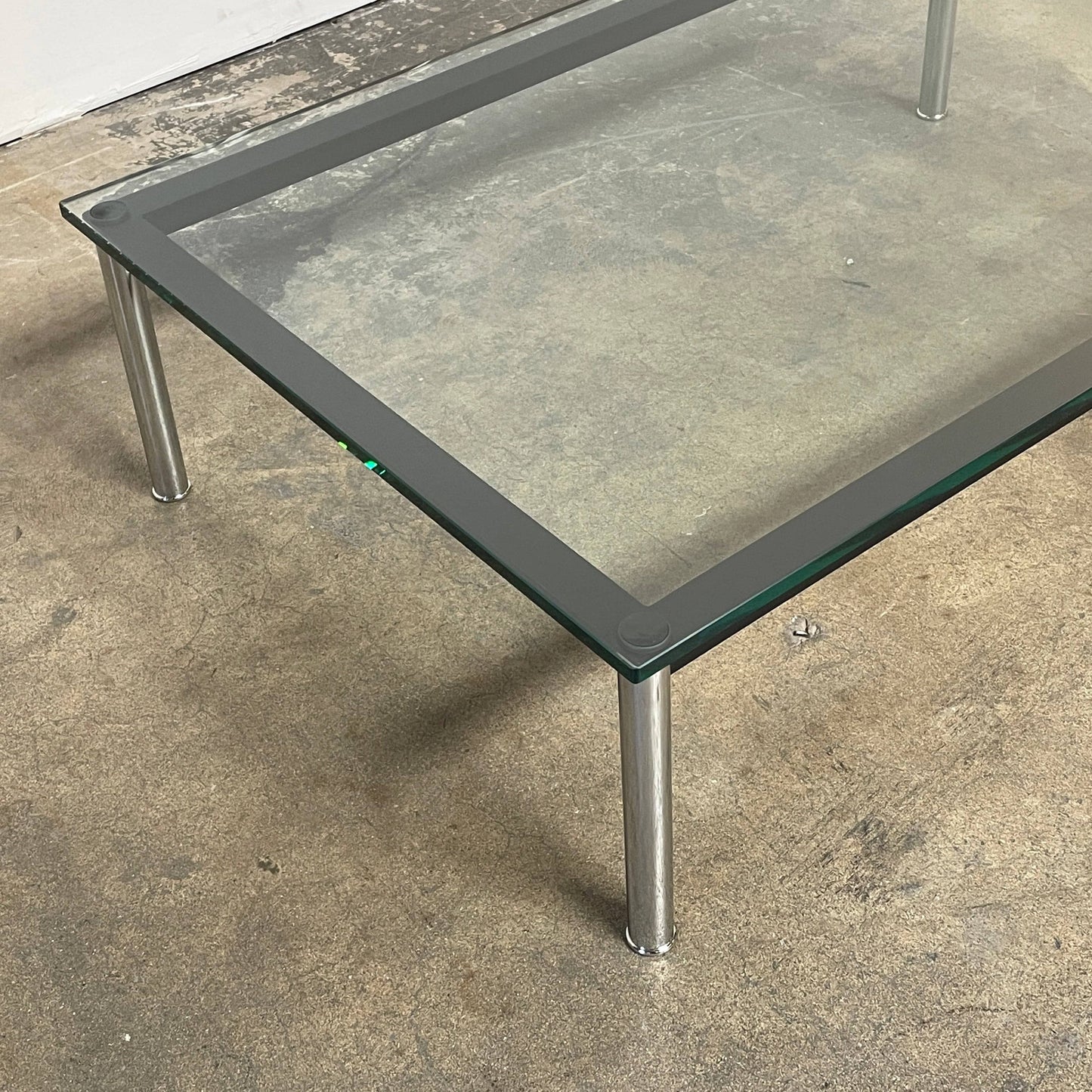 Table basse Cassina LC10-P