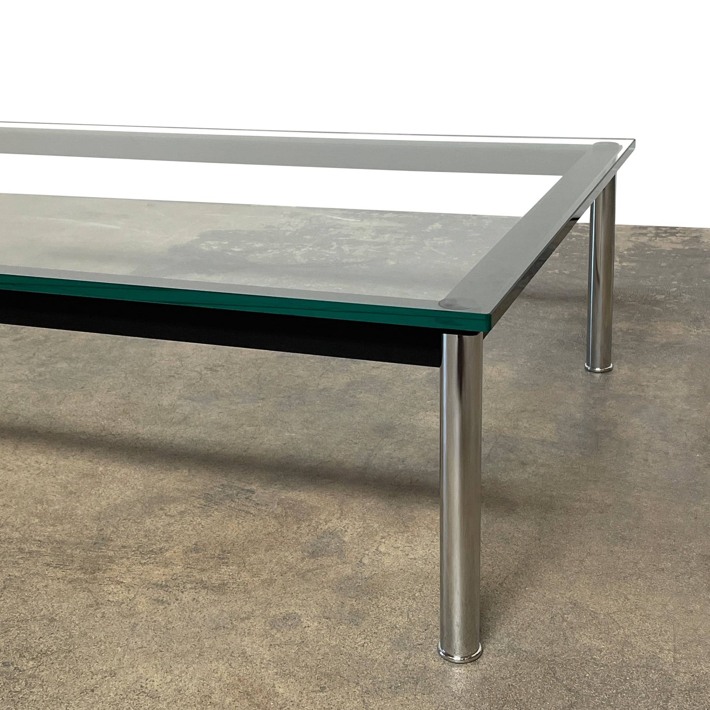 Table basse Cassina LC10-P