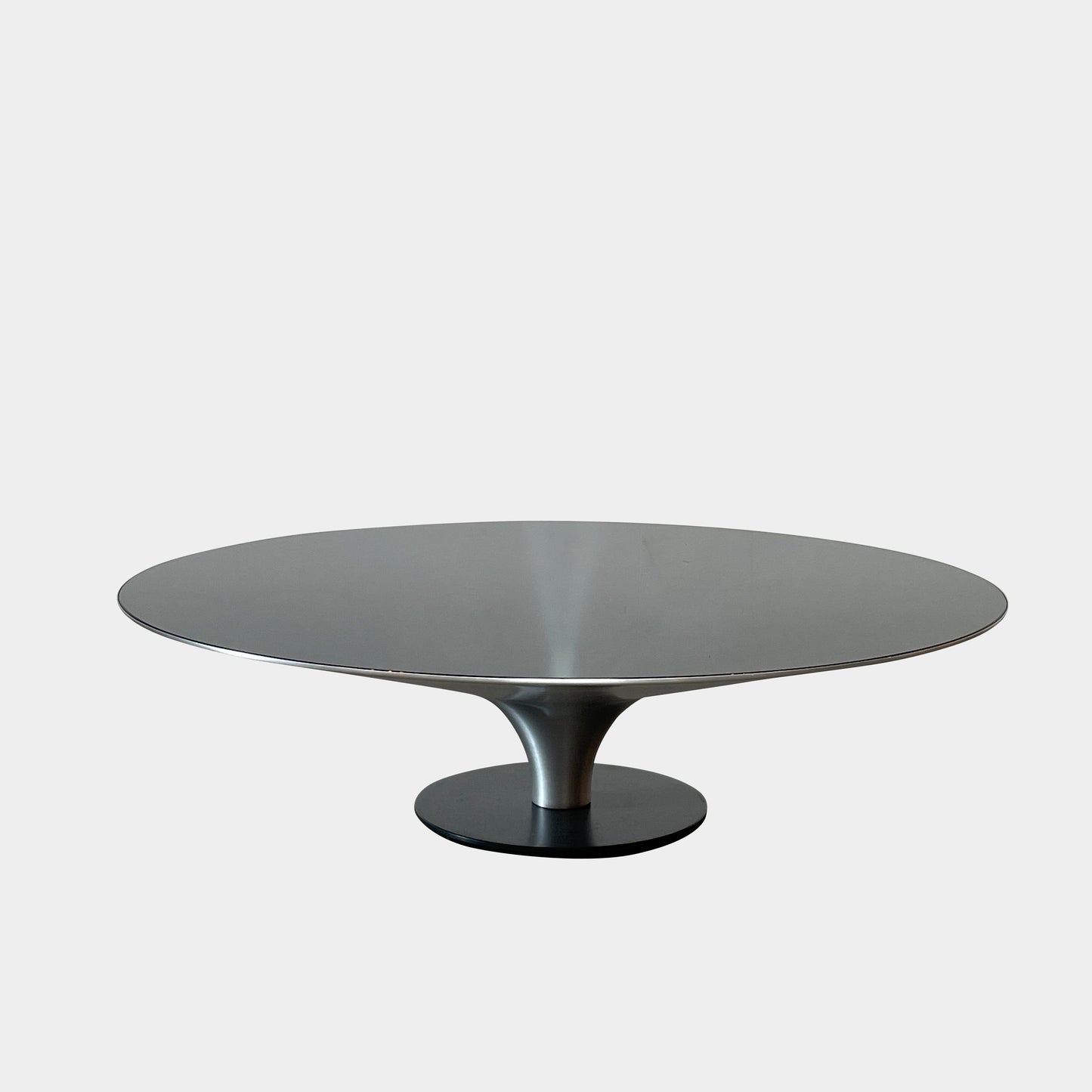 Tables Cocktail Ovni Roche Bobois (toutes en attente)