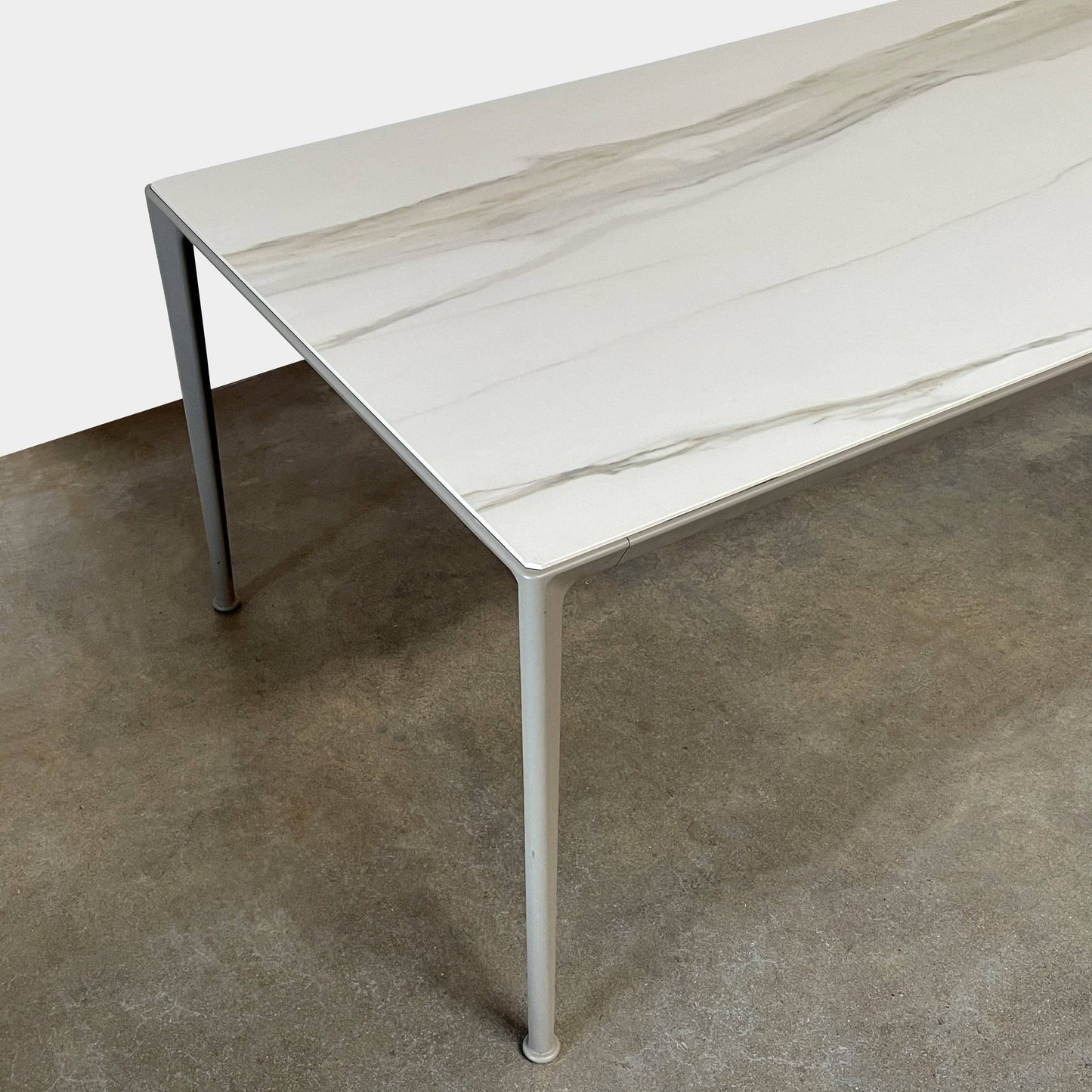 Table à manger d'extérieur Mirto de B&amp;B Italia