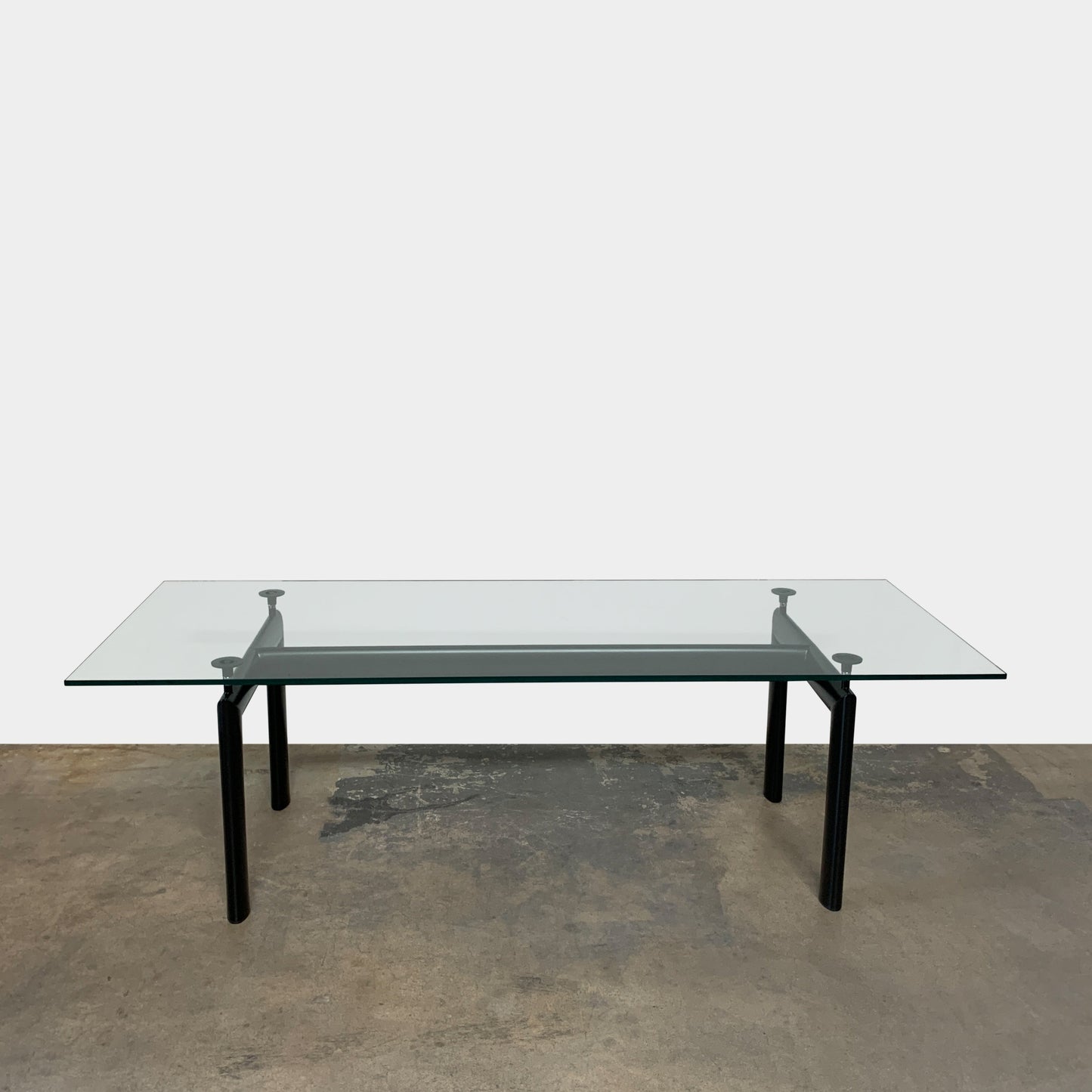 Table à manger Cassina LC6