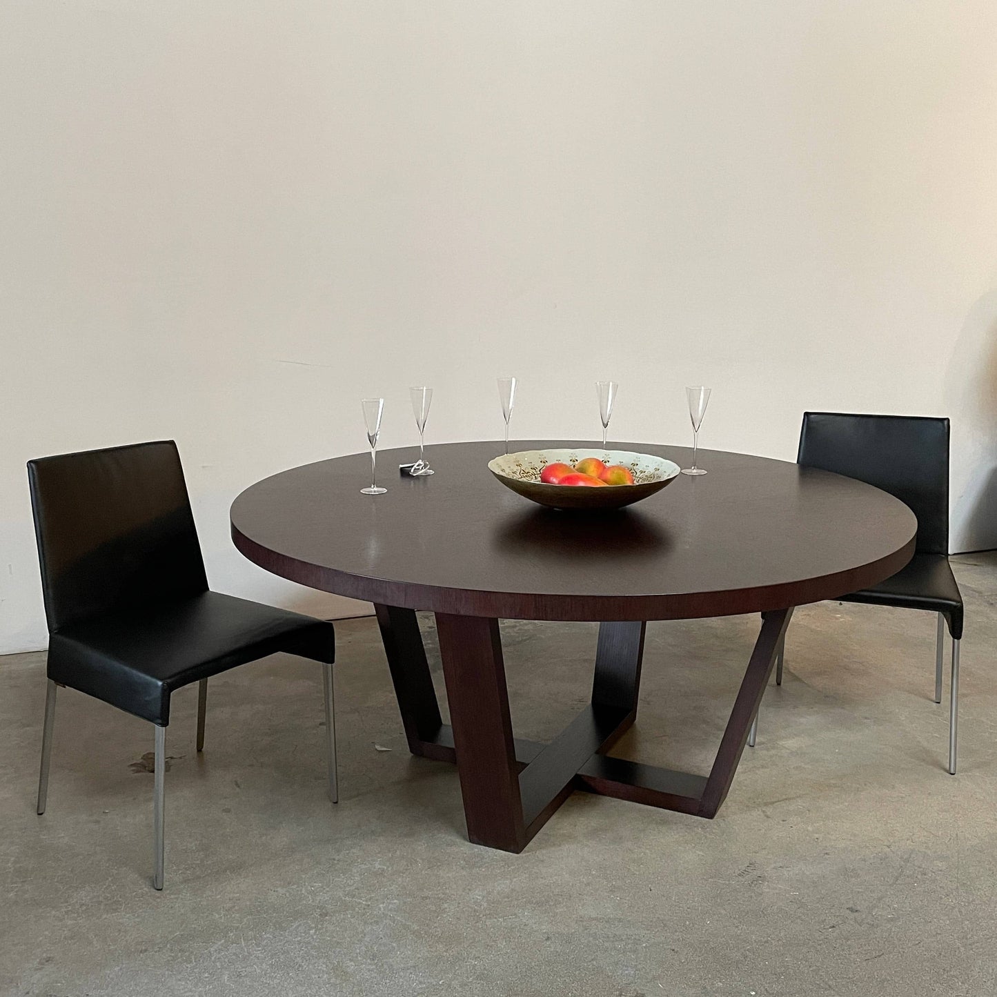 Table à manger Maxalto Xilos finition wengé