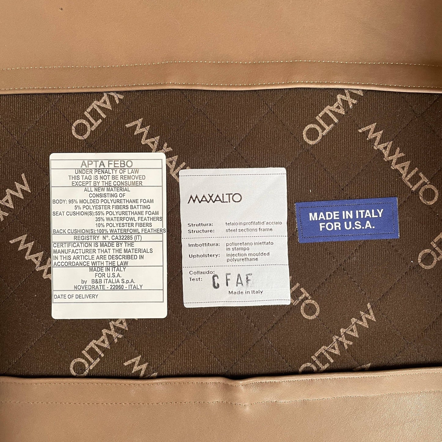 Fauteuil à dossier haut et pouf Maxalto Febo