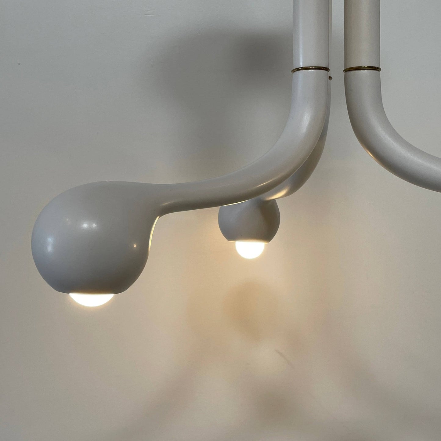 Entler Studio 3-Globe Chadelier G Light Blanc Mat