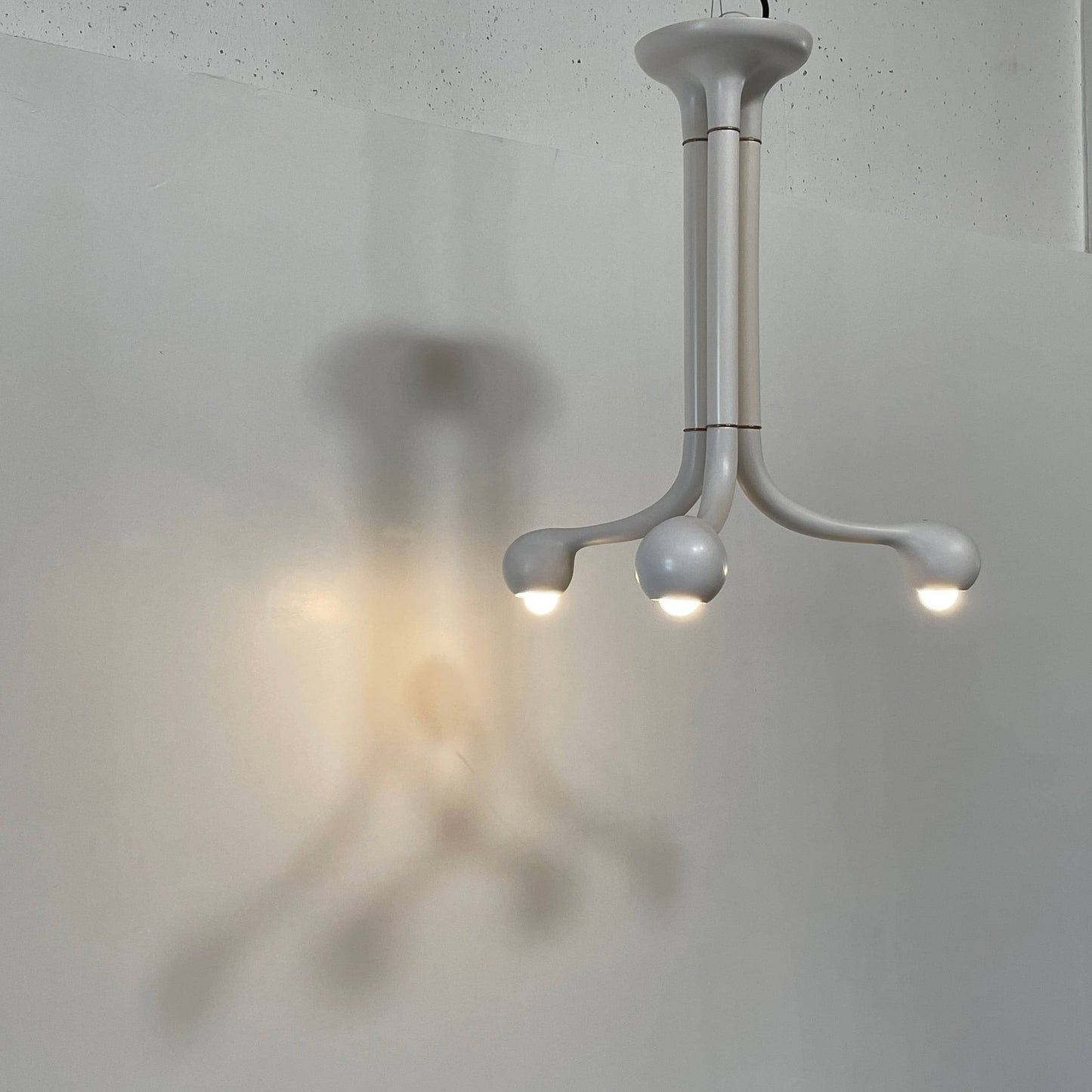Entler Studio 3-Globe Chadelier G Light Blanc Mat