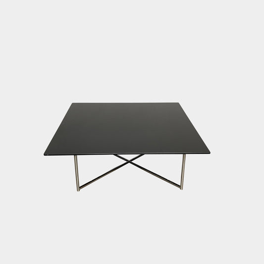 Table basse en verre noir 