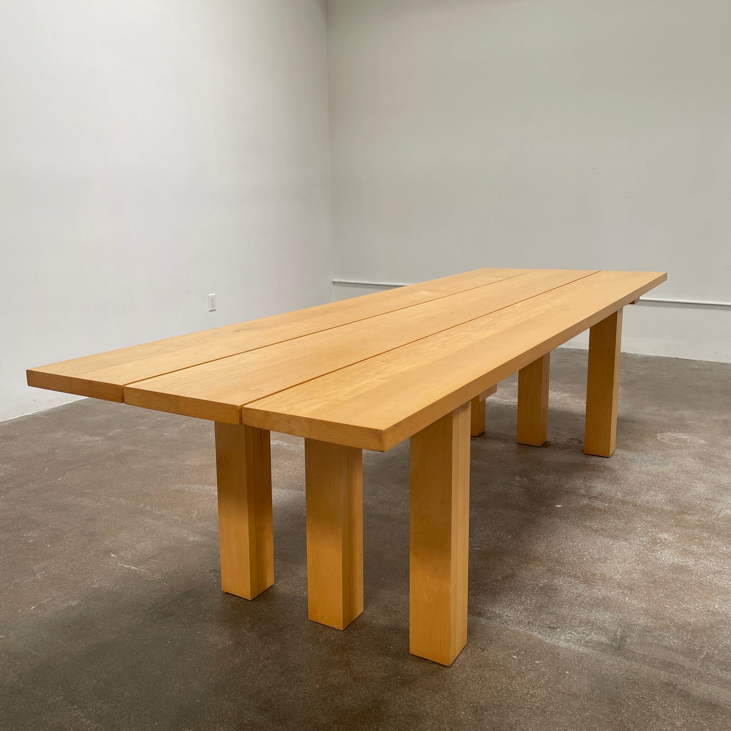 Table de salle à manger Cassina La Basilique par Mario Bellini