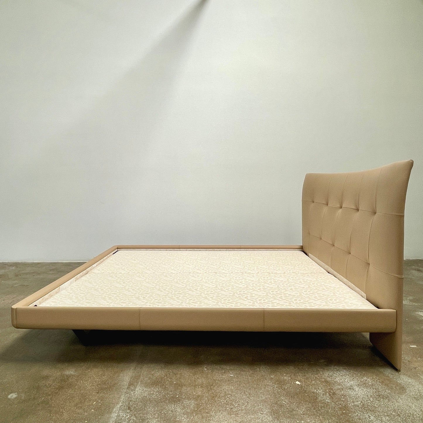 Lit King Size Poltrona Frau Aurora Due