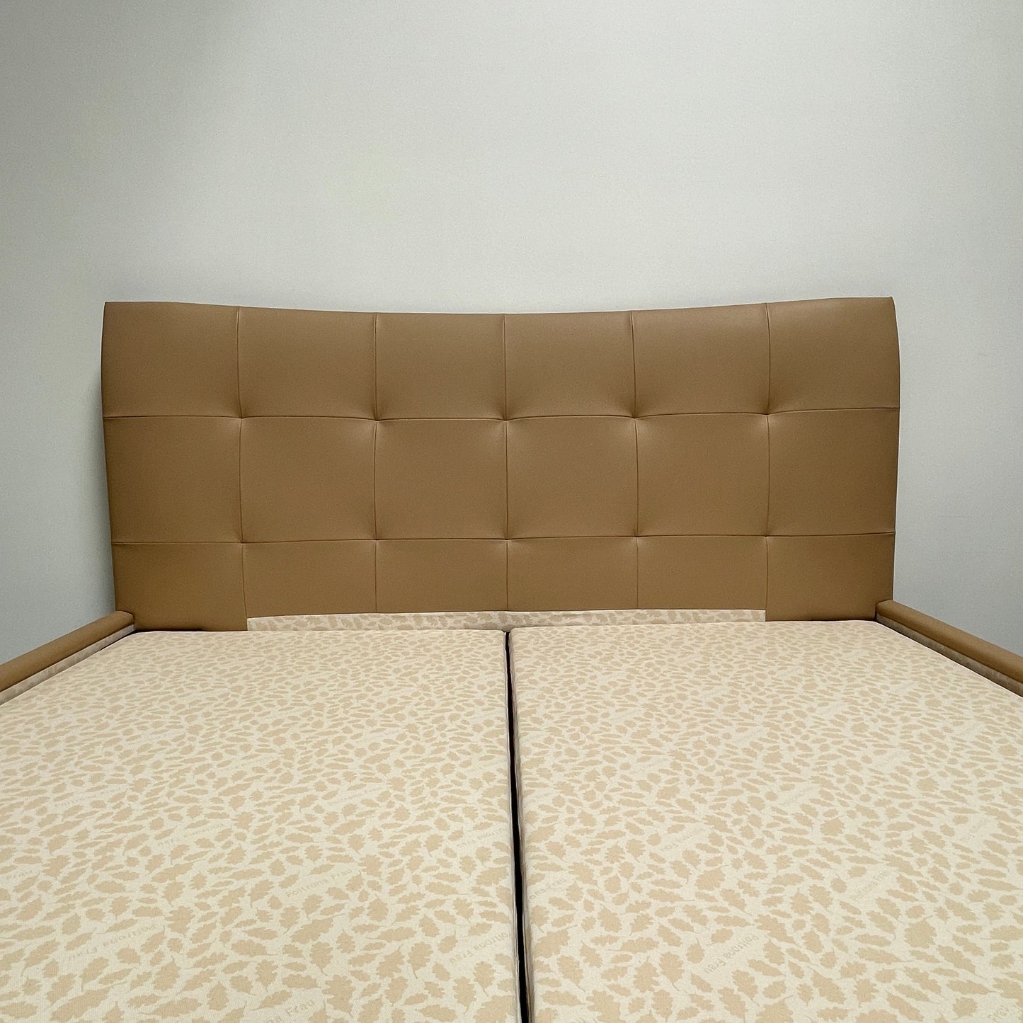 Lit King Size Poltrona Frau Aurora Due
