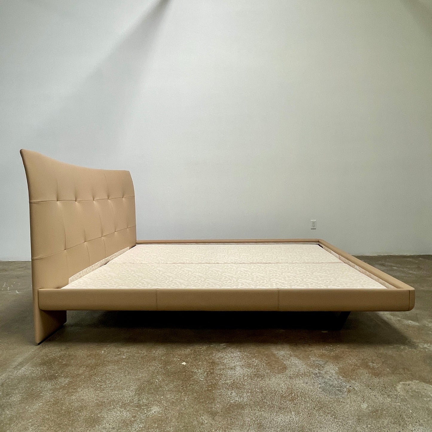 Lit King Size Poltrona Frau Aurora Due