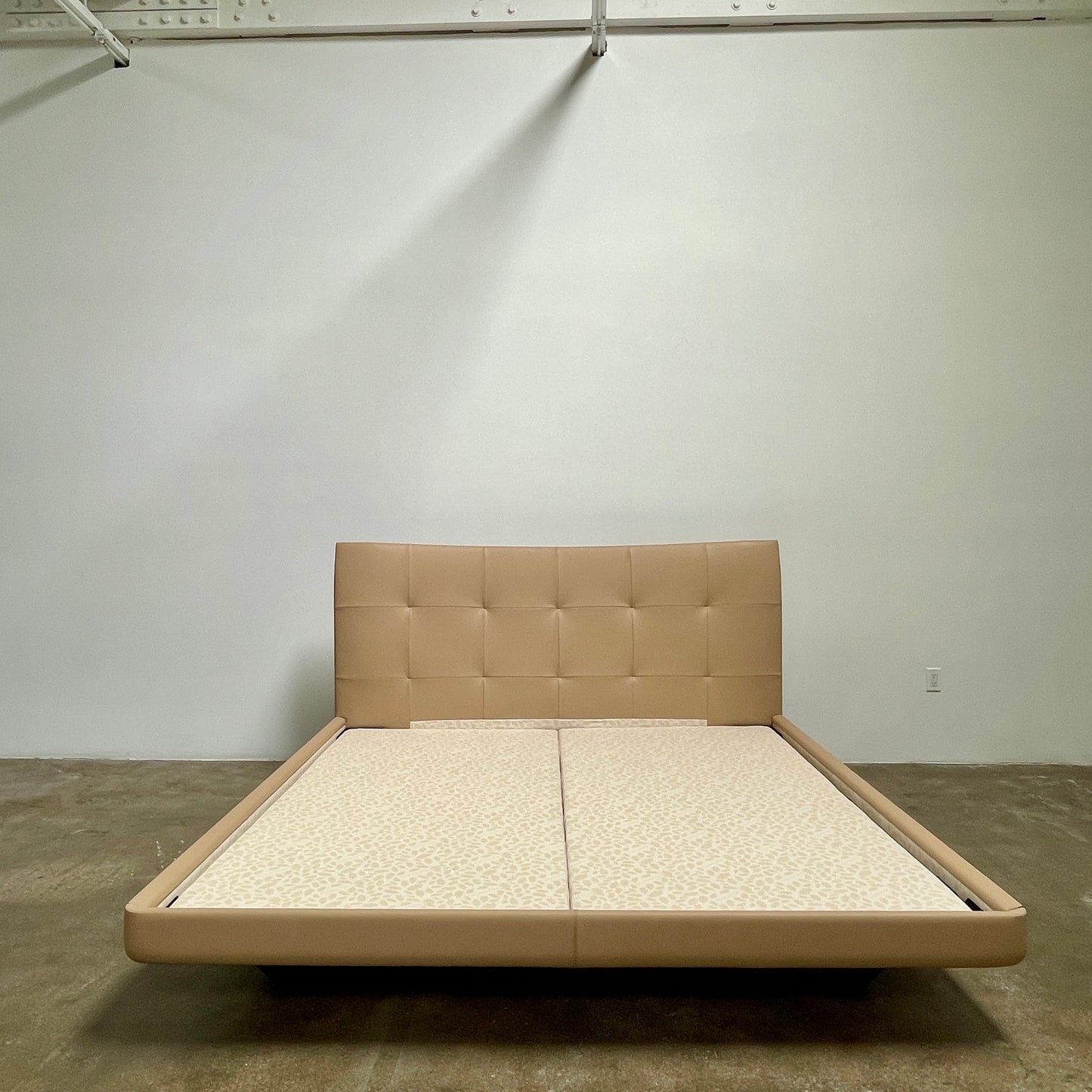 Lit King Size Poltrona Frau Aurora Due
