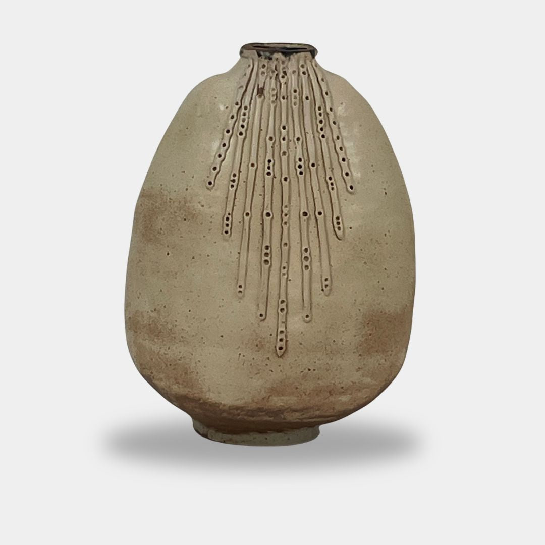 Grand vase en céramique Sofi, de forme et de décoration uniques